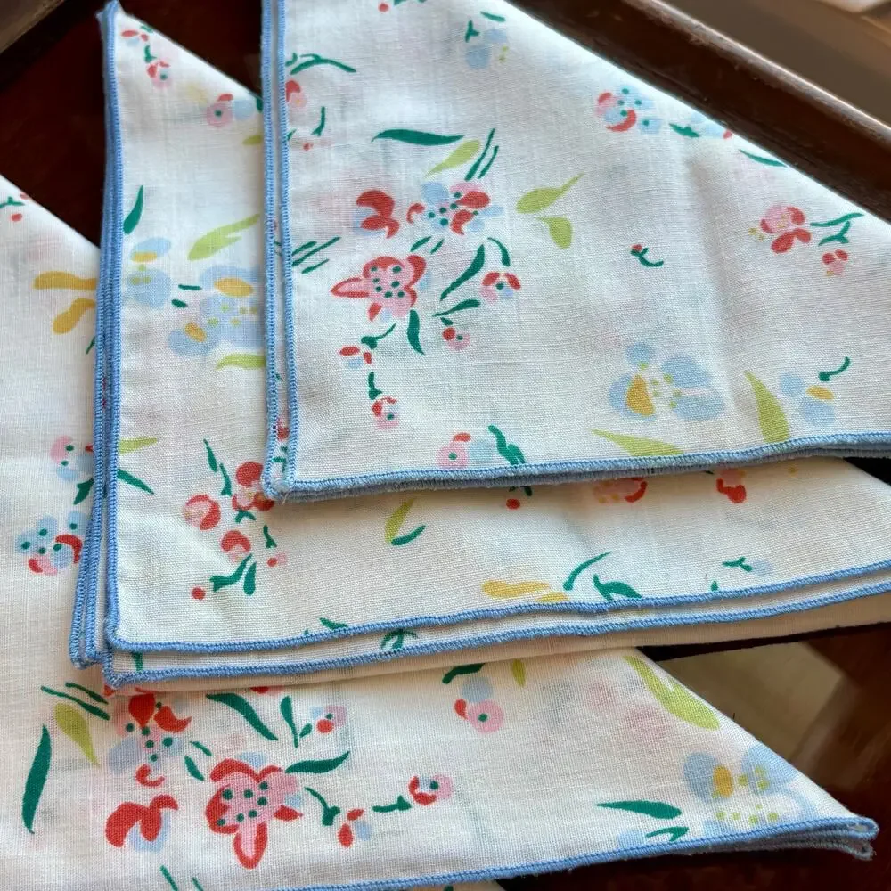 Vintage Oleg Cassini Floral Cotton Cloth Napkins Set of 4